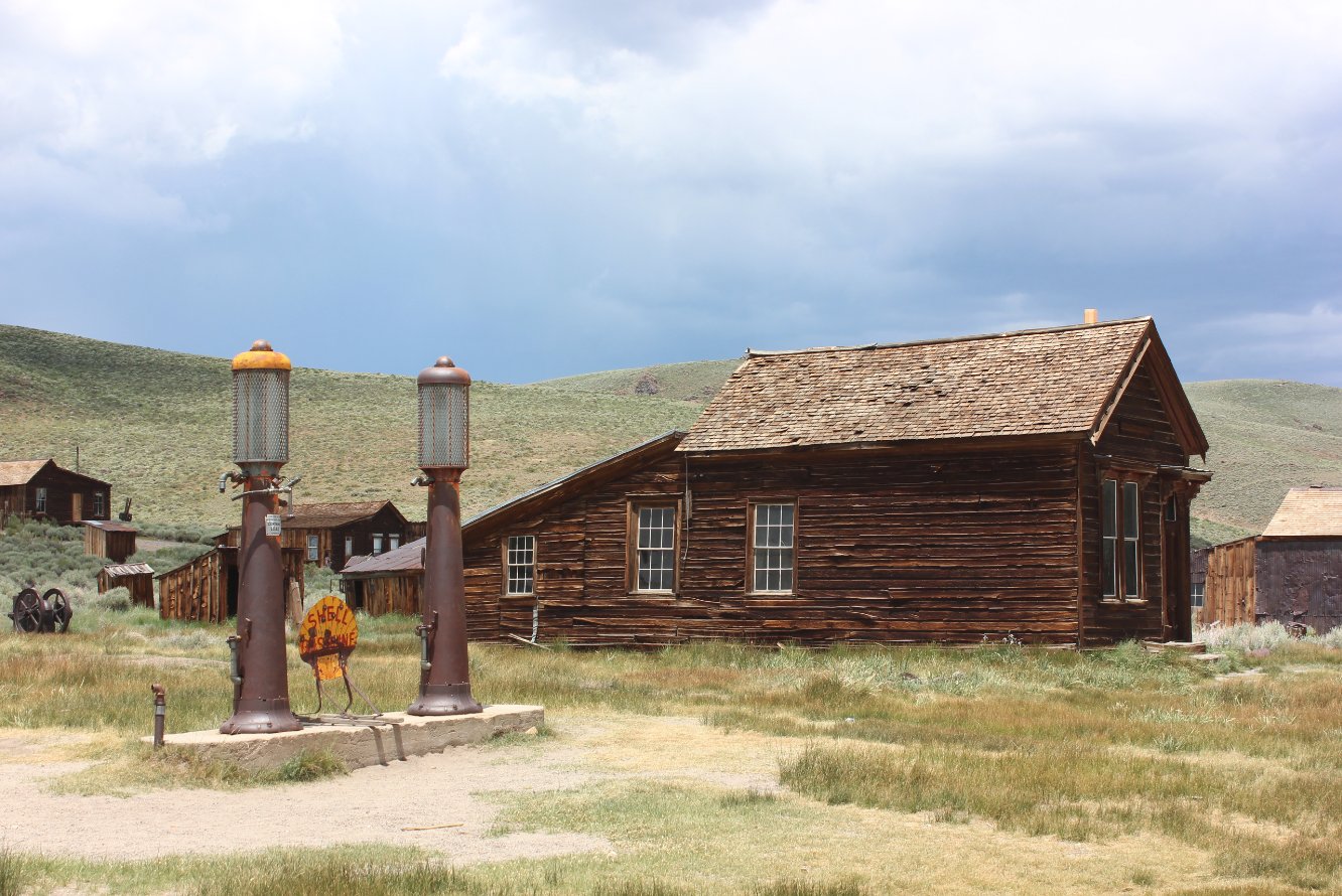 The old gas station