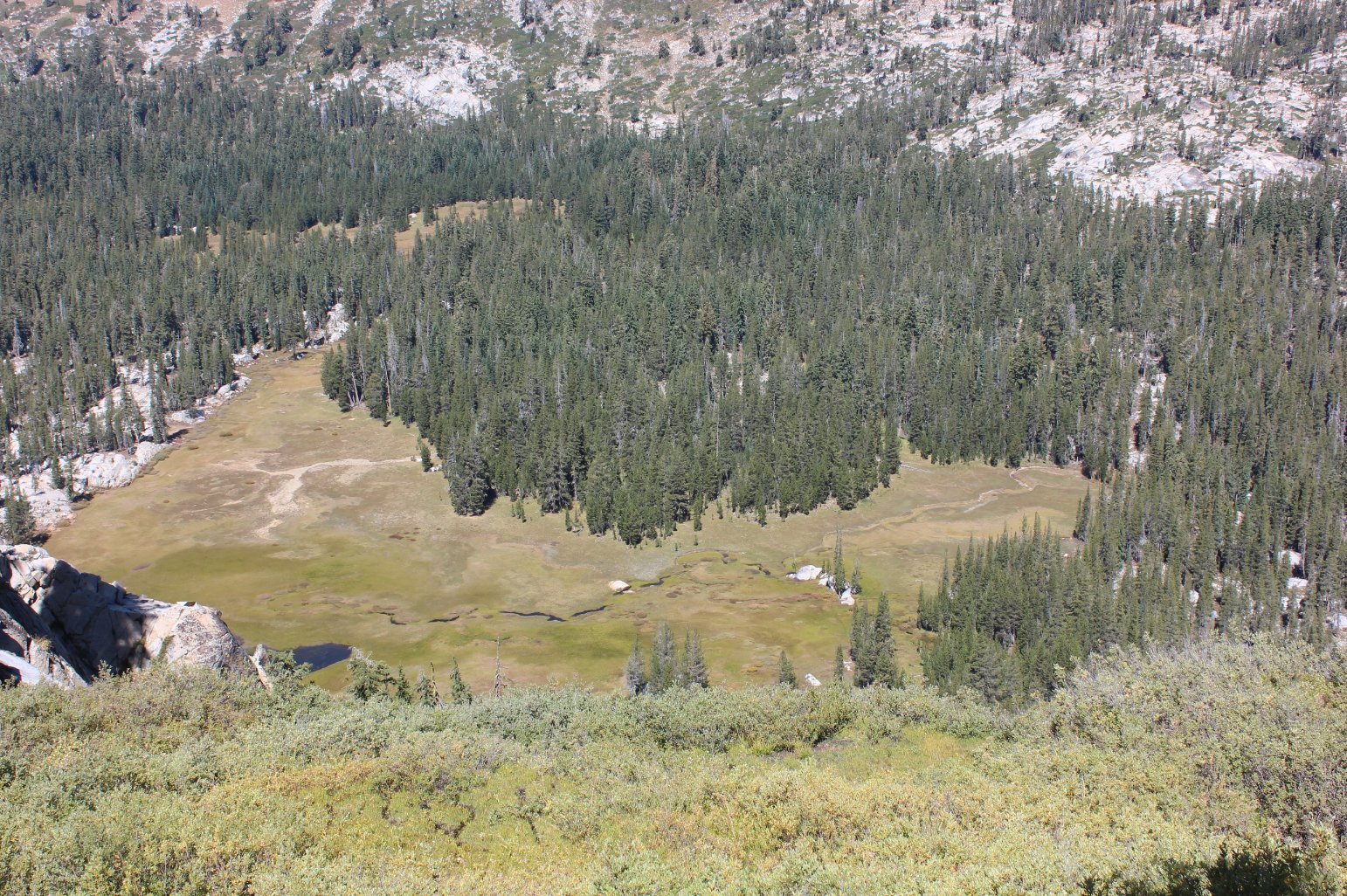 Steep drop into Paradise Valley