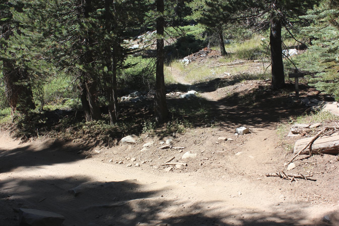 Crossing Rubicon Jeep trail